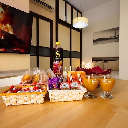 Apartamento Acogedor En Triana Seville Luaran gambar