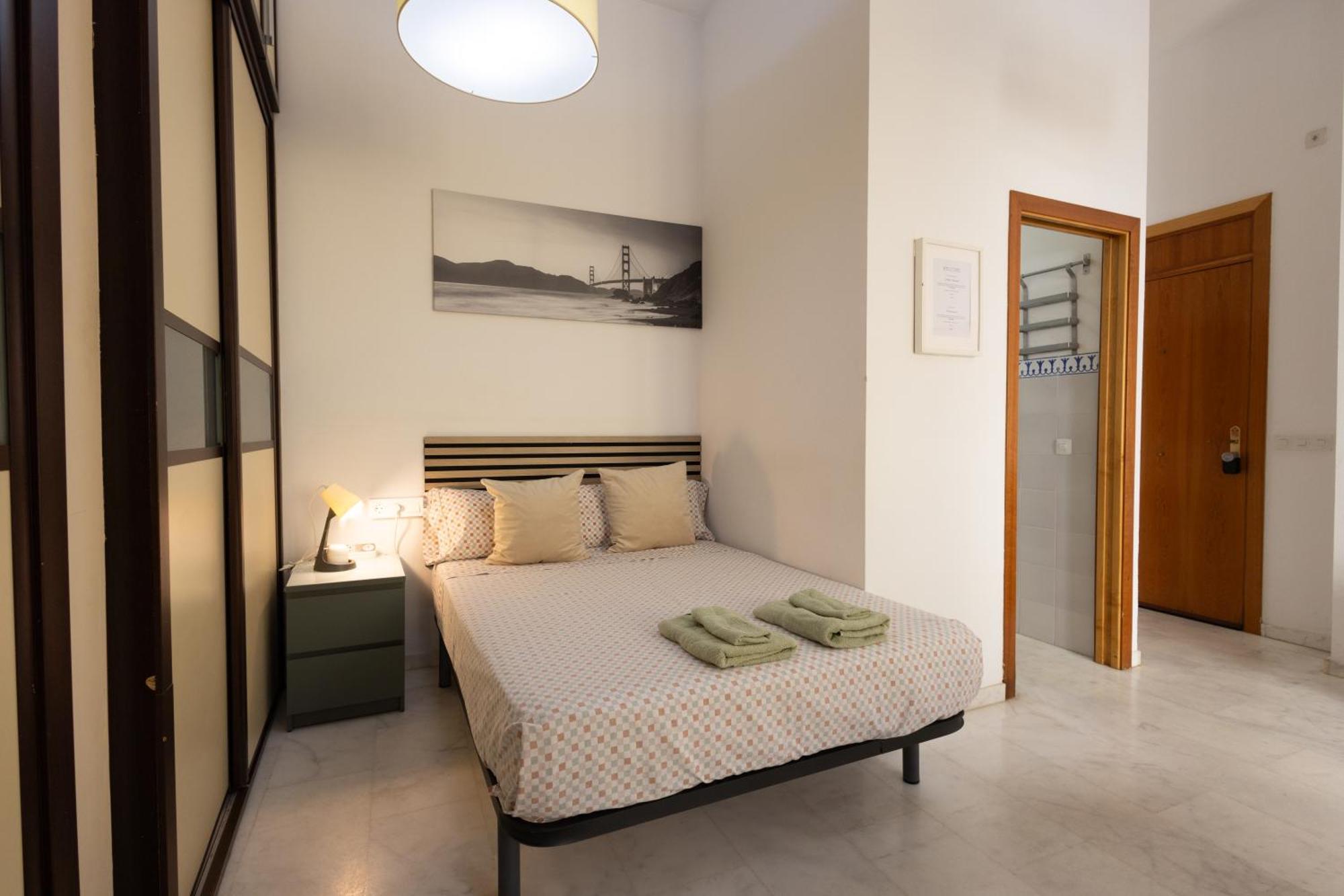 Apartamento Acogedor En Triana Seville Luaran gambar